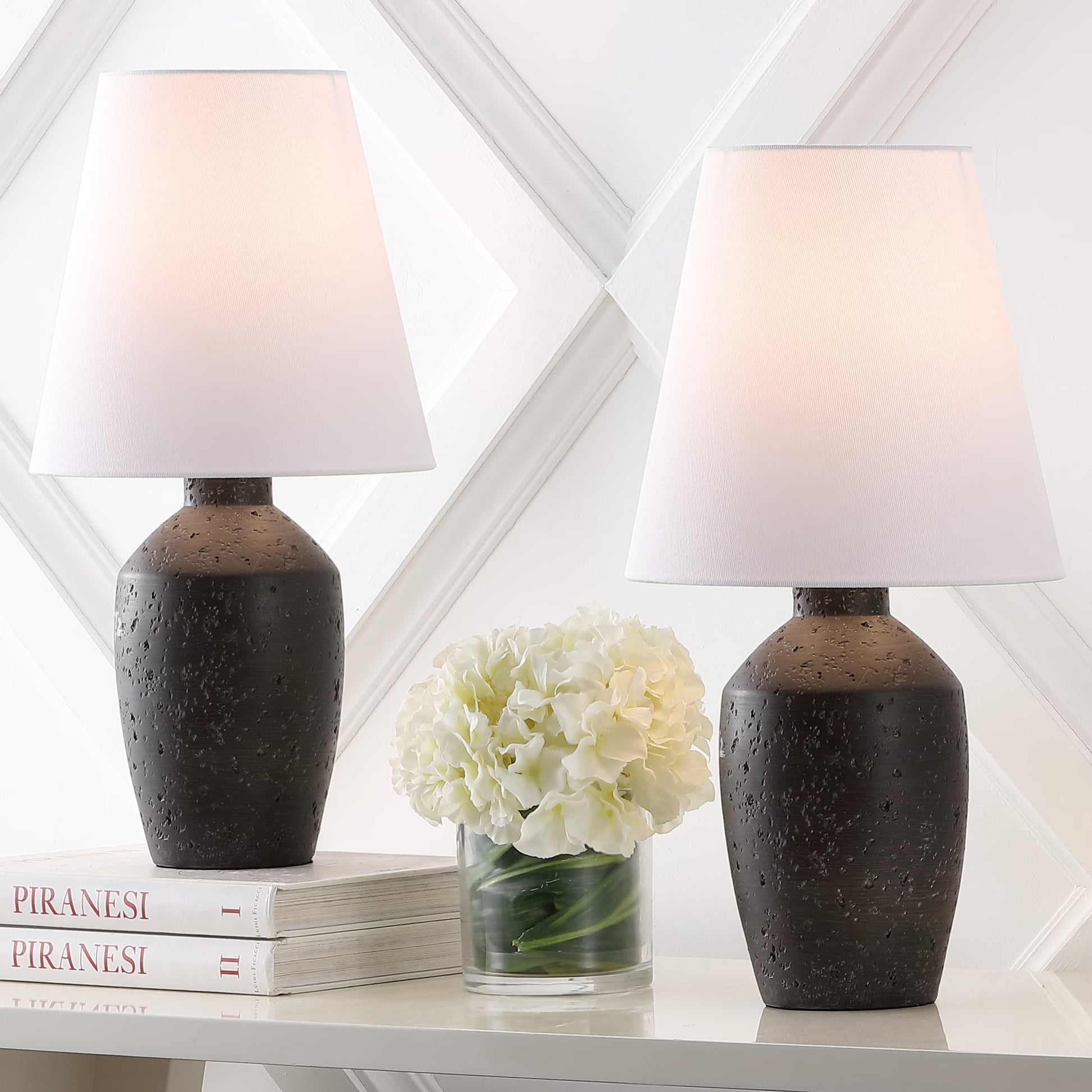 JONATHAN Y Xander 19.5" Minimalist Scandinavian Concrete Effect Resin/Iron Ginger Jar LED Table Lamp - Product image 1